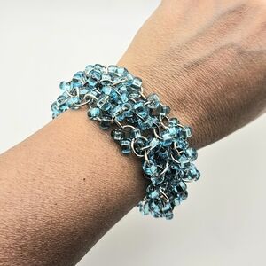 🟢3/$19🟢 Chainmail Blue Glass Bead Bracelet Magnetic Closure